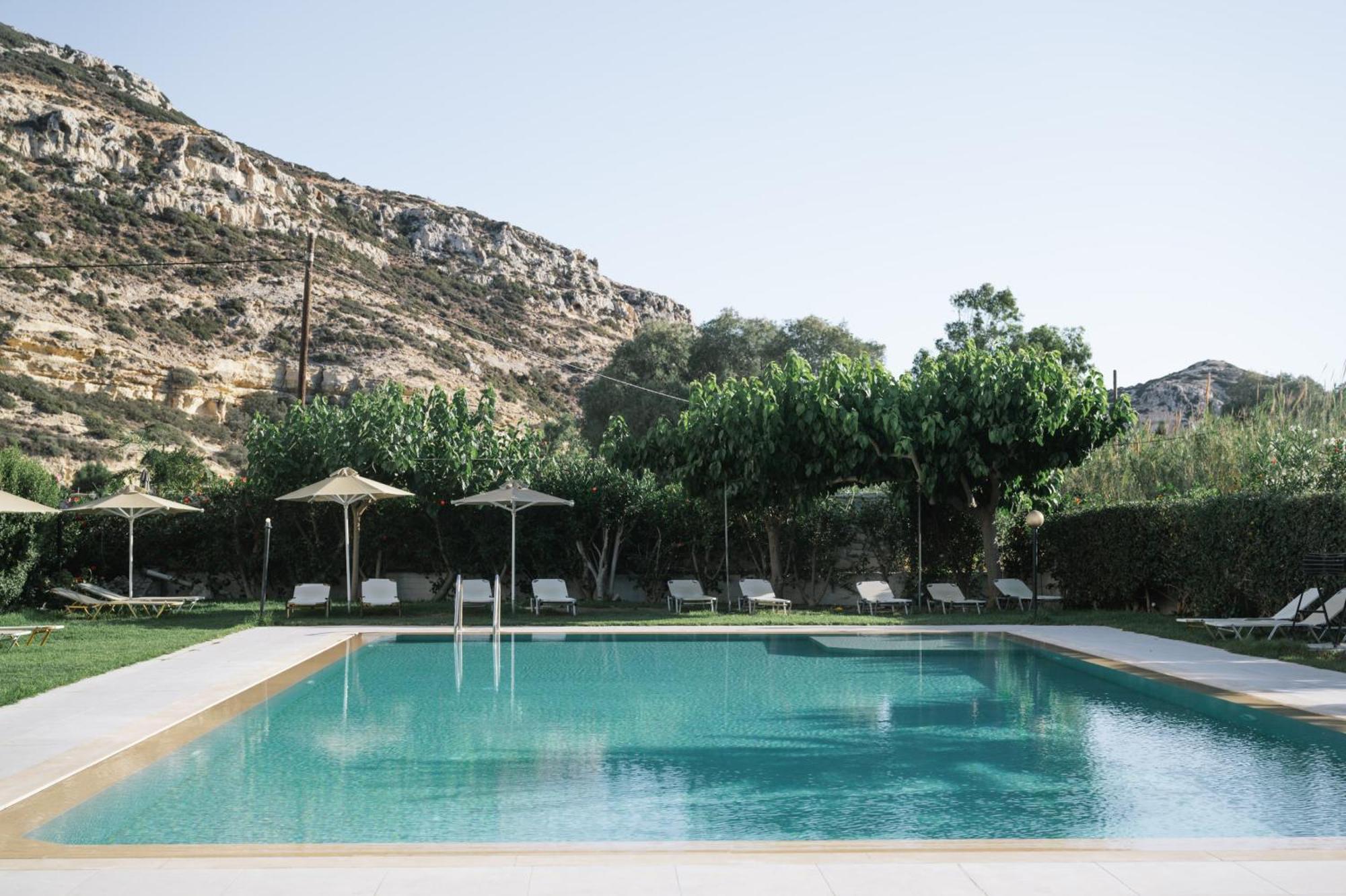 Matala Bay Hotel & Apartments ภายนอก รูปภาพ